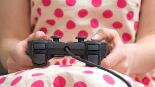 L'image du jour : Le visage de cette gameuse va vous étonner L'image du jour : Le visage de cette gameuse va vous étonner
