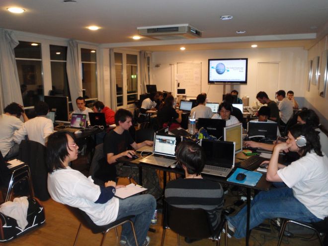 Les groupes au travail Les groupes au travail