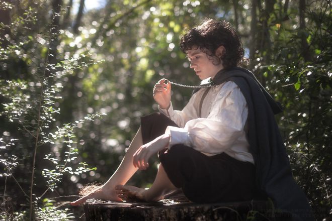 Cosplay Frodo Baggins Cosplay Frodo Baggins