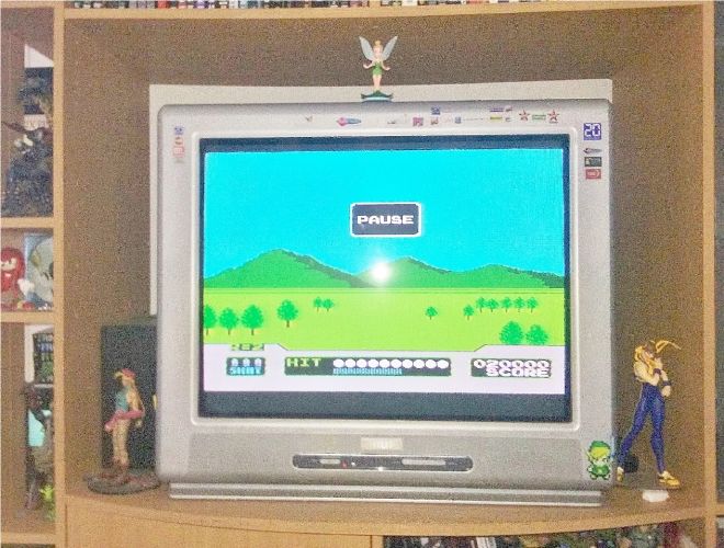 A savoir: le zapper ne fonctionne QUE sur écran cathodique! A savoir: le zapper ne fonctionne QUE sur écran cathodique!