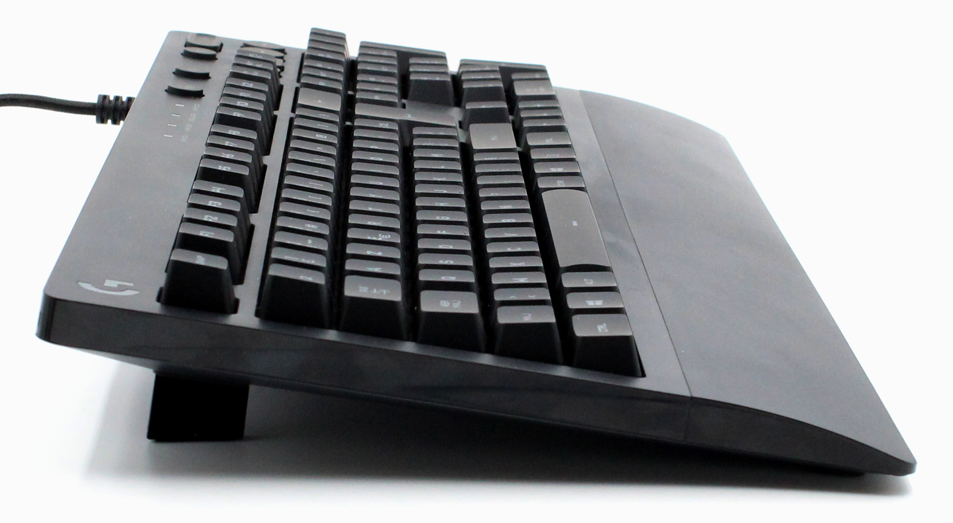 Le G213 avec ses pattes Le G213 avec ses pattes