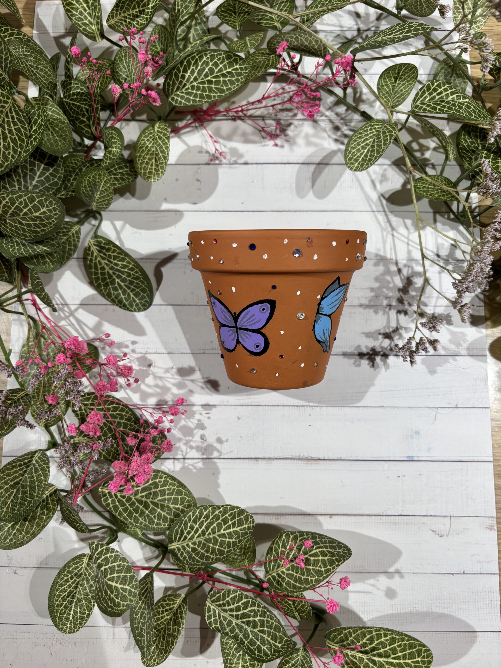 Sims 4 x Mazette : Papillons sur pot en terre cuite.