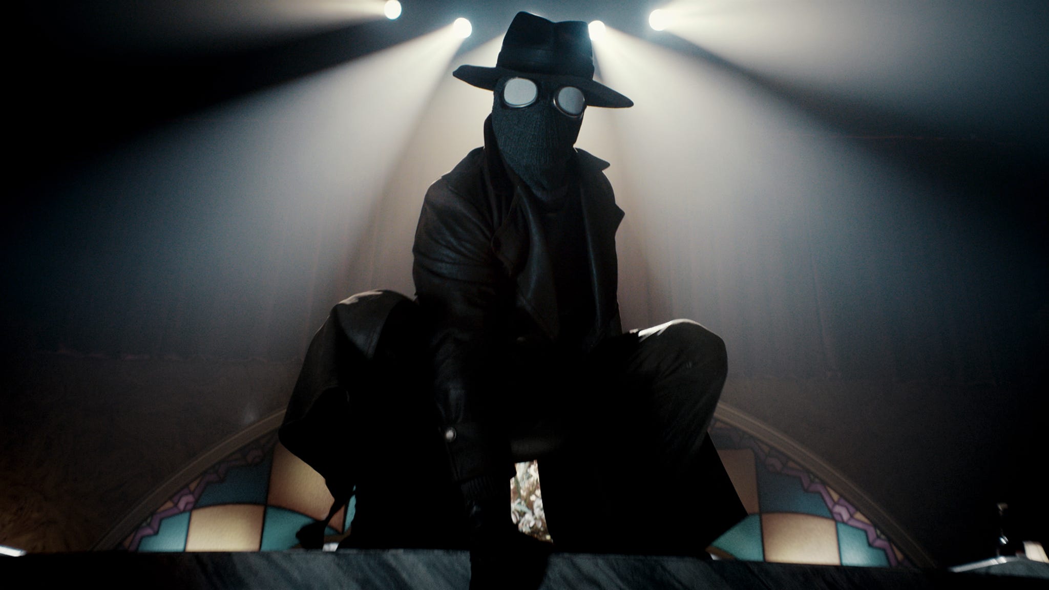 Nouvelle image de Nicolas Cage dans le costume du Spider-Man Noir.