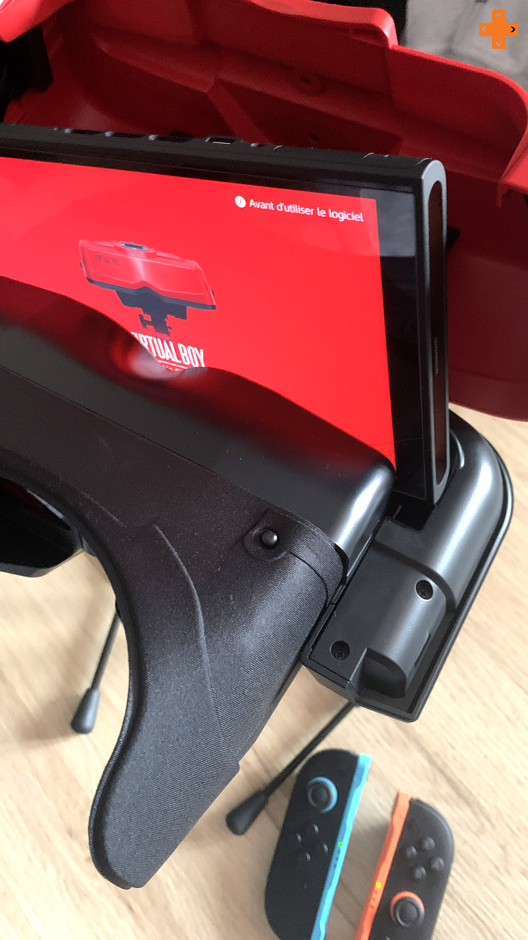 Mise en place de la Nintendo Switch 2 dans le Virtual Boy.