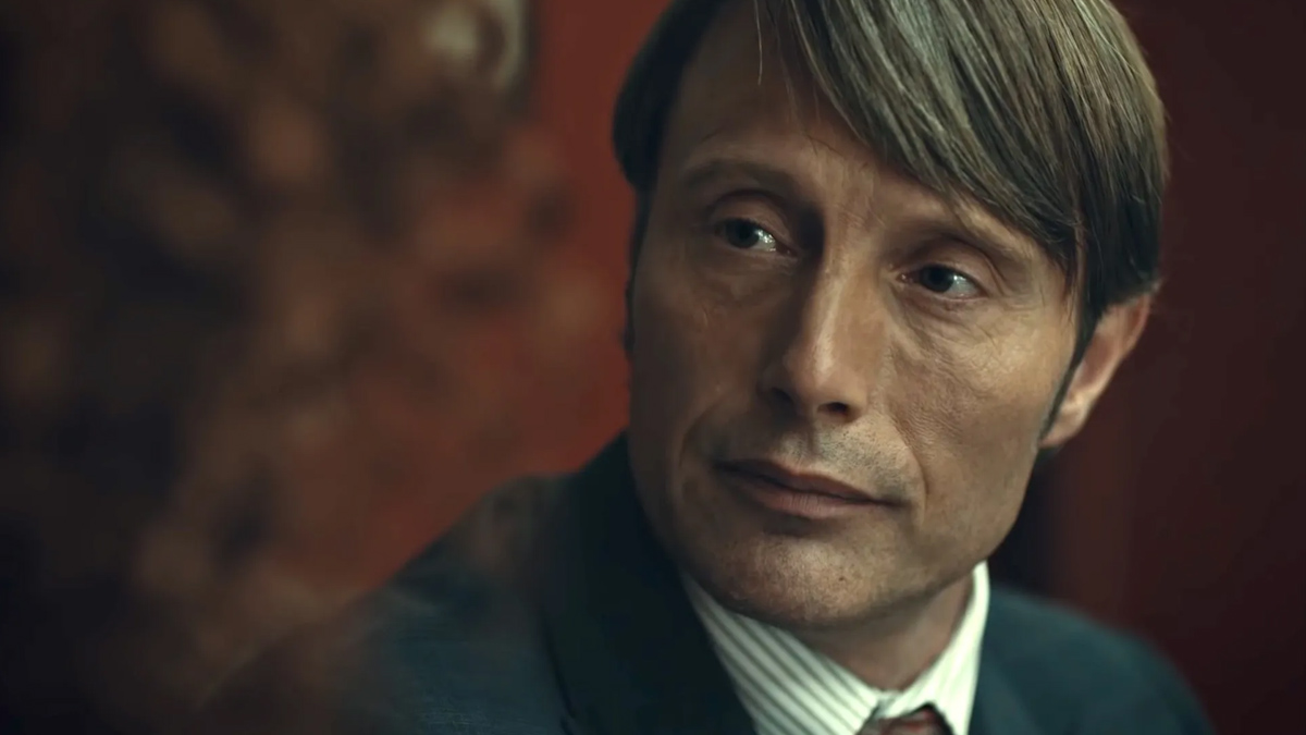Mads Mikkelsen dans Hannibal.