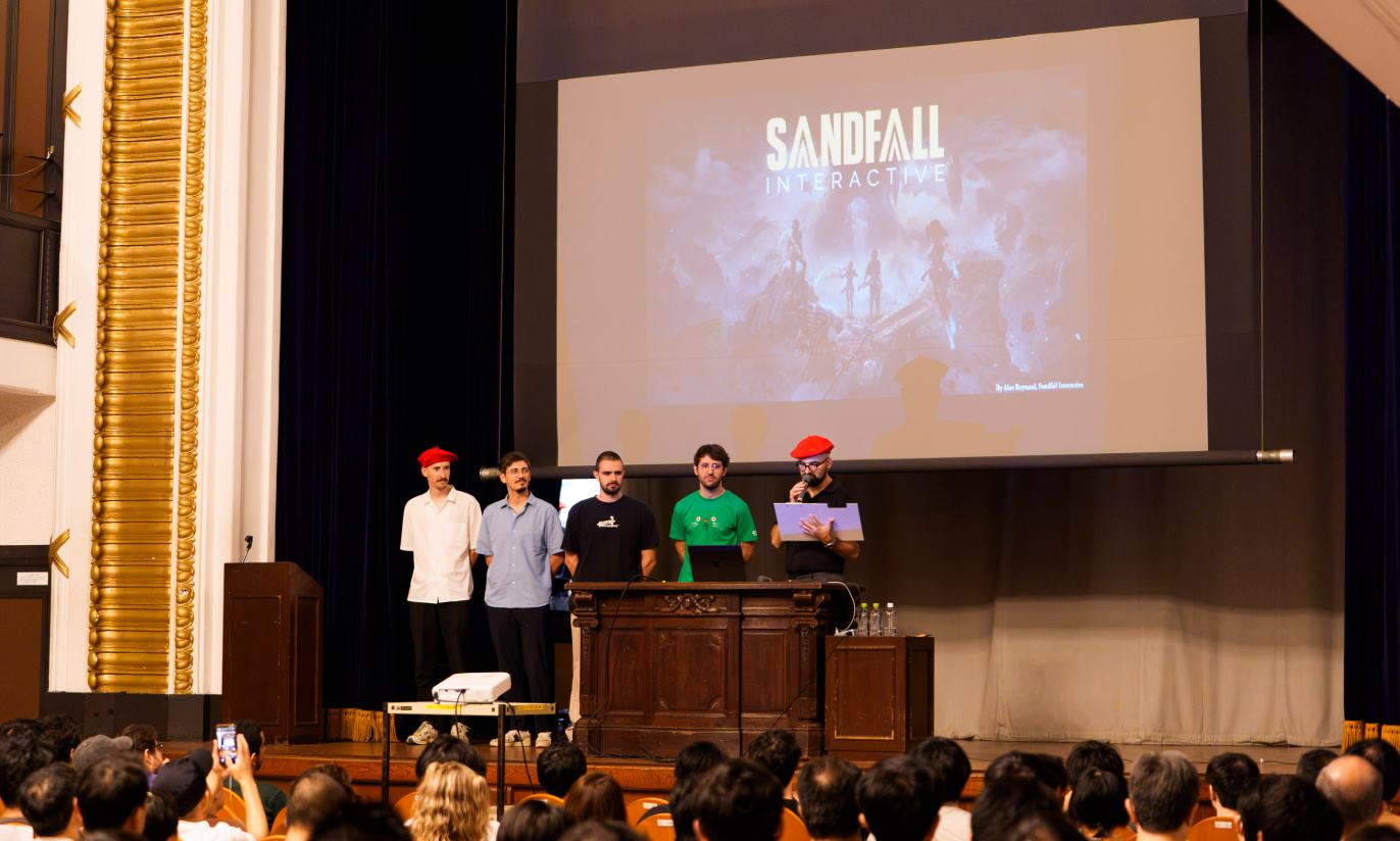 Clair Obscur cÃ©lÃ©brÃ© par Sandfall Interactive Ã  l'Ã©venement Epic Games Japan de juillet 2026.