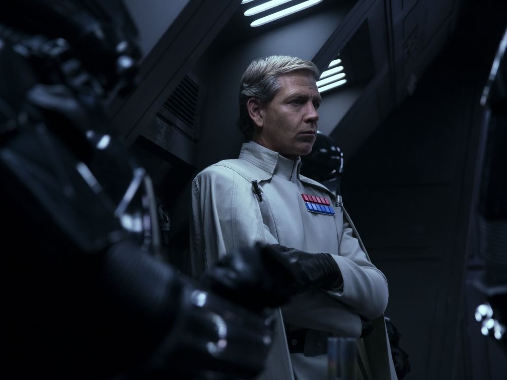 Personnage d'Orson Krennic dans Rogue One: A Star Wars Story. Personnage d'Orson Krennic dans Rogue One: A Star Wars Story.