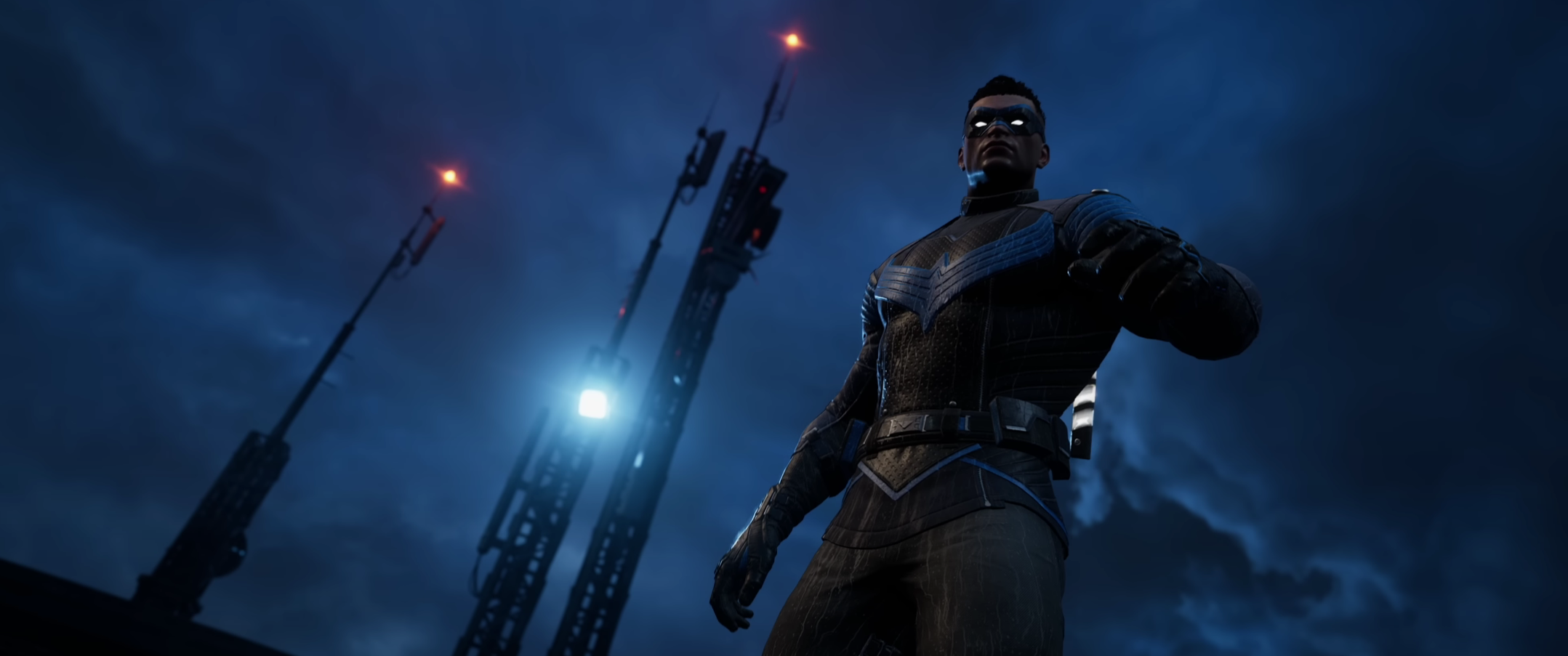 Personnalisation de Nightwing, Batgirl, Red Hood et Robin dans Gotham Knights. 