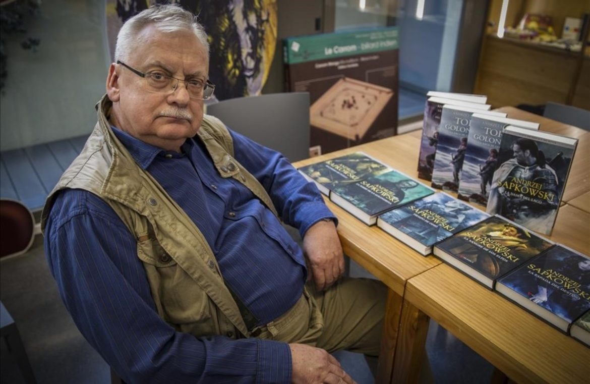 Nouveau livre The Witcher Nouveau livre The Witcher