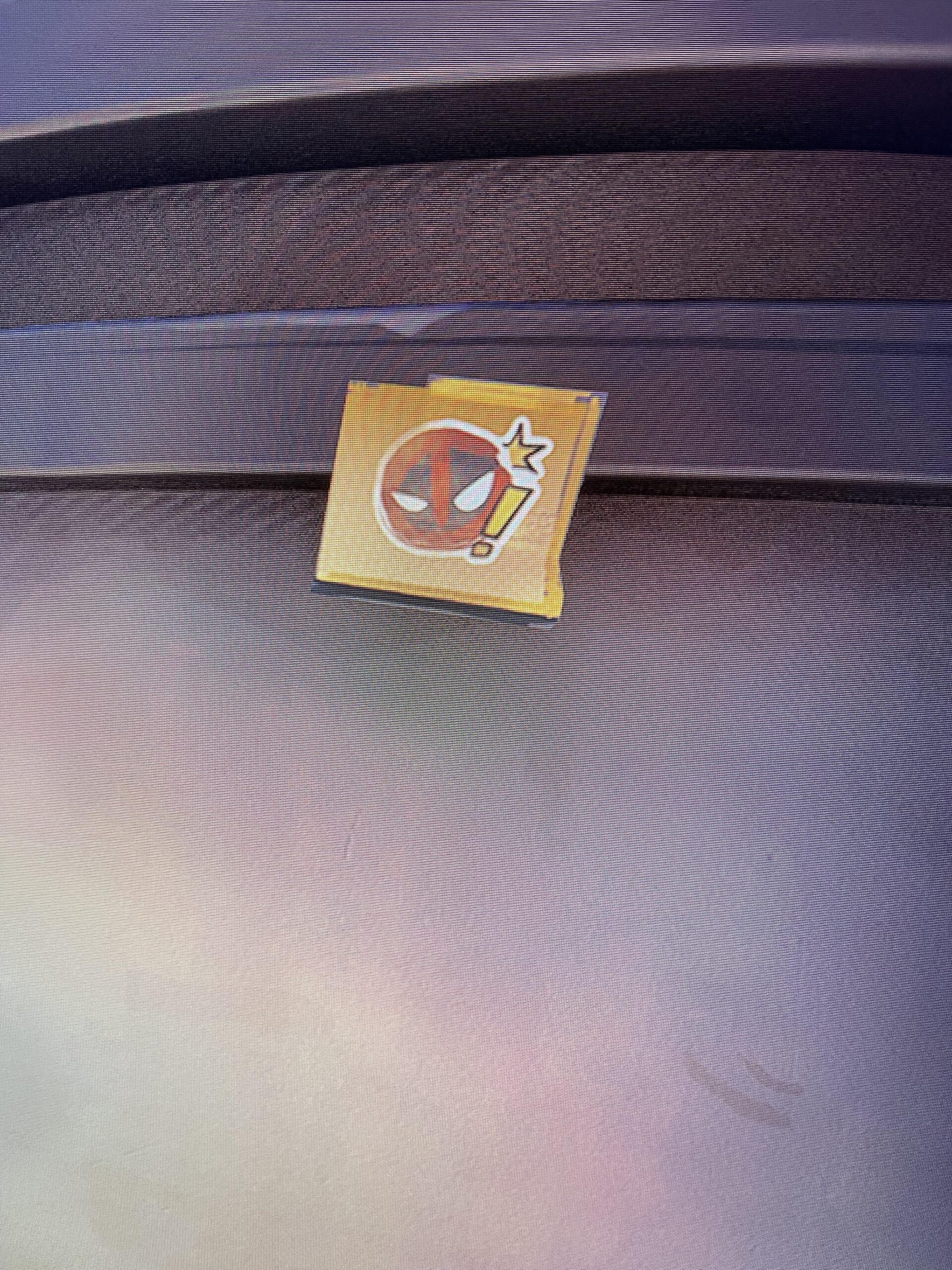 Un élément de décor à l'effigie de Deadpool dans Marvel Rivals. Un élément de décor à l'effigie de Deadpool dans Marvel Rivals.