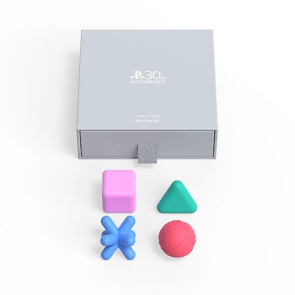 Shapes of Play Recharge PlayStation 30 ans Shapes of Play Recharge PlayStation 30 ans