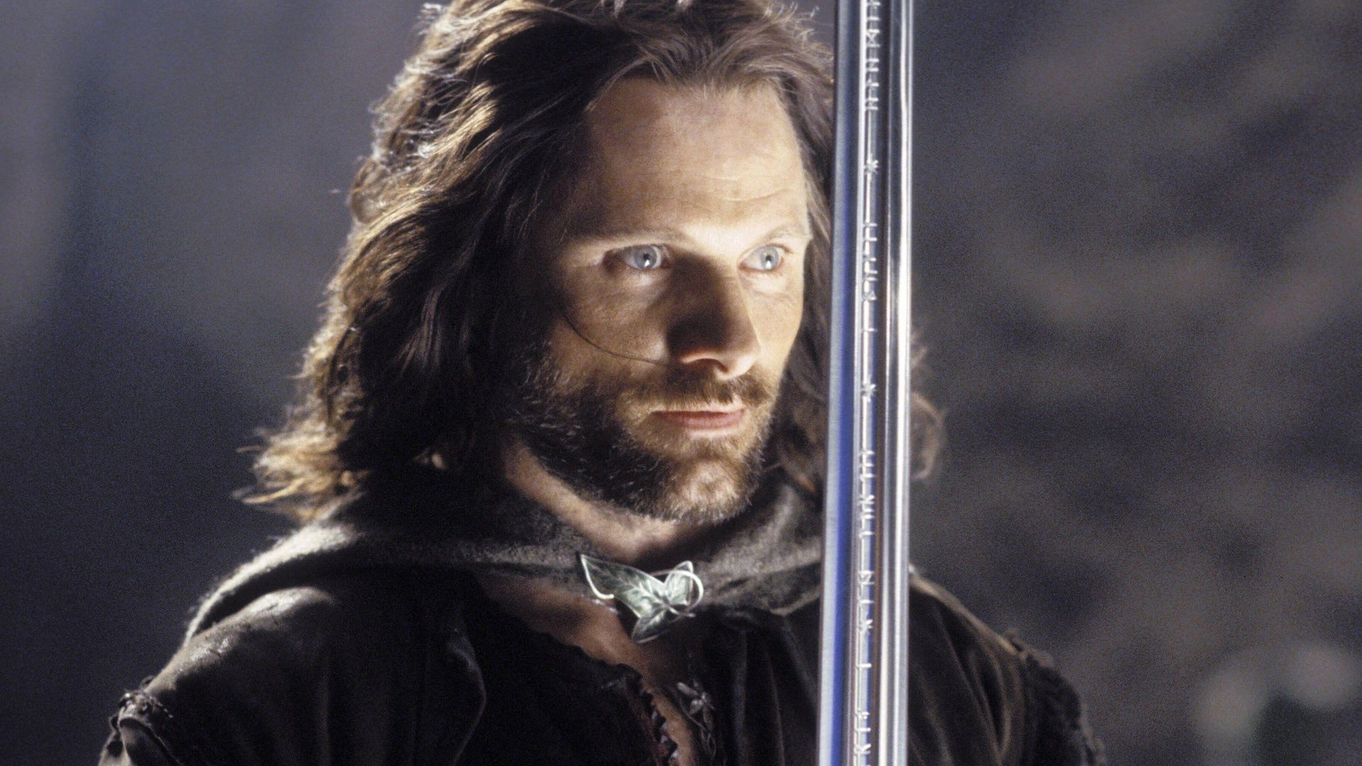 Image d'Aragorn (Viggo Mortensen) dans Le Seigneur des Anneaux : Le Retour du Roi. Image d'Aragorn (Viggo Mortensen) dans Le Seigneur des Anneaux : Le Retour du Roi.