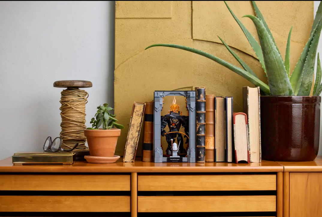 10367 LEGO Le Seigneur des Anneaux Book Nook du Balrog #1 image 10367 LEGO Le Seigneur des Anneaux Book Nook du Balrog #1 image