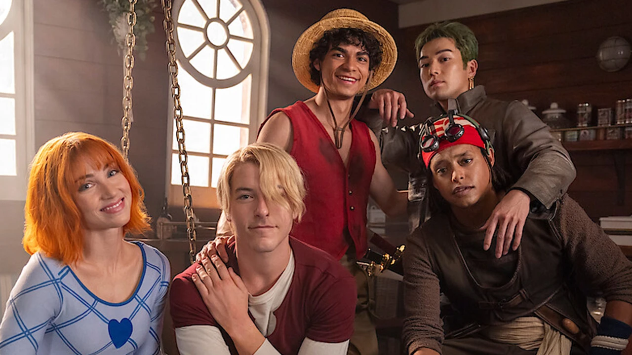 One Piece Saison 2 : Photo de groupe des Mugiwara. One Piece Saison 2 : Photo de groupe des Mugiwara.