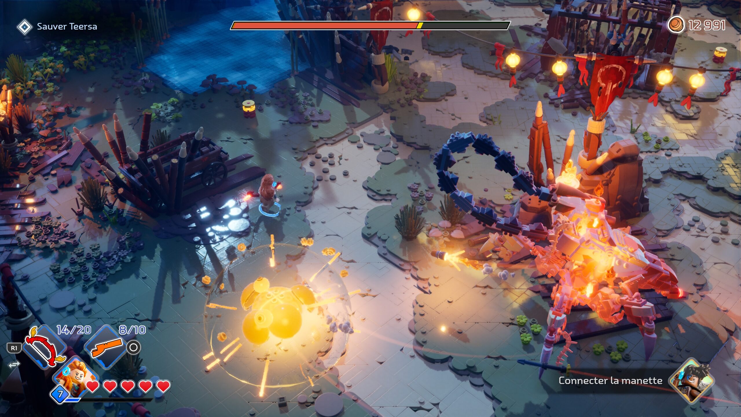 LEGO Horizon Adventures propose des combats contre des machines. LEGO Horizon Adventures propose des combats contre des machines.