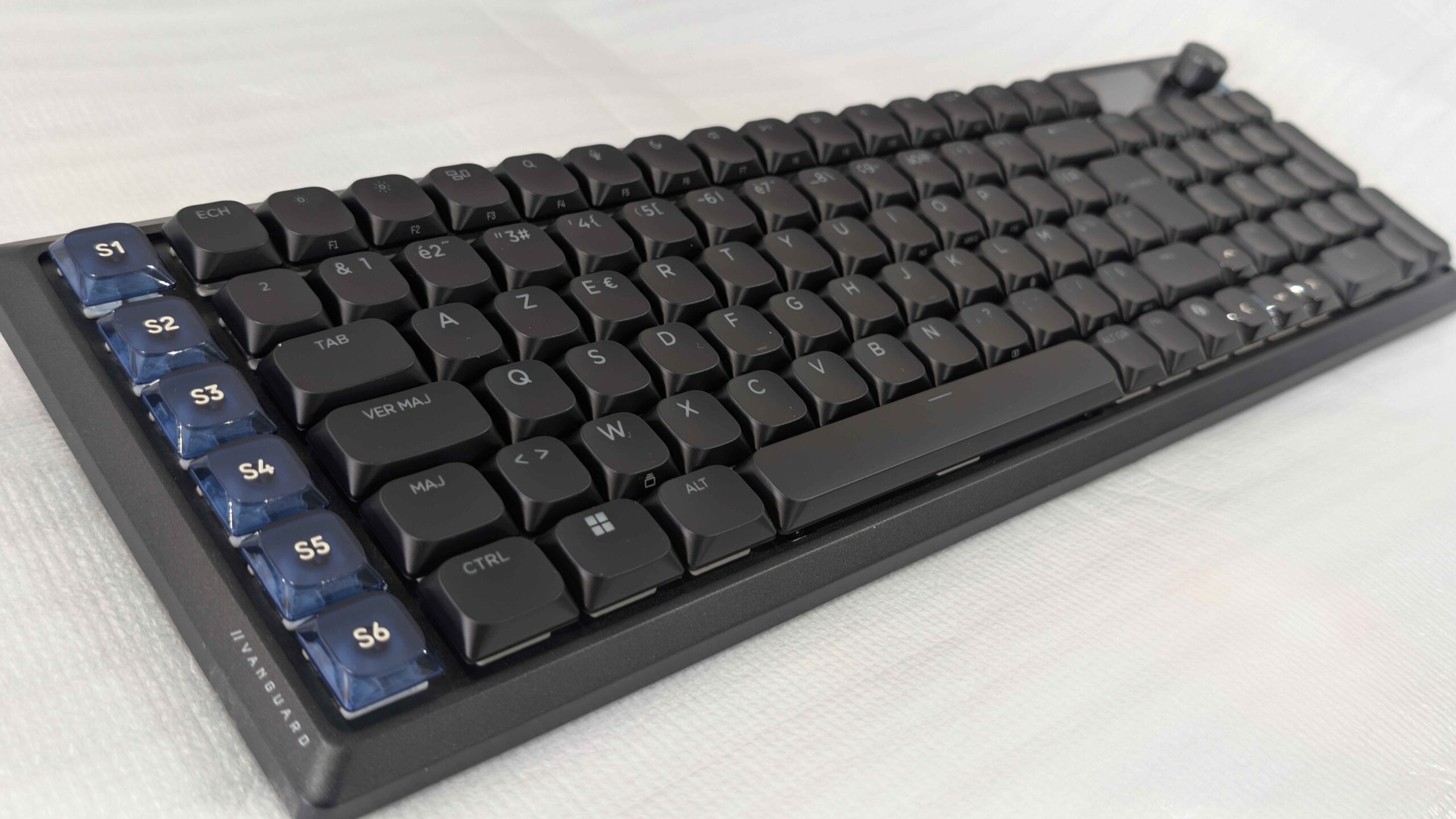 Le Vanguard Air 99 Wireless de Corsair Â©JÃ©rÃ©my.H 