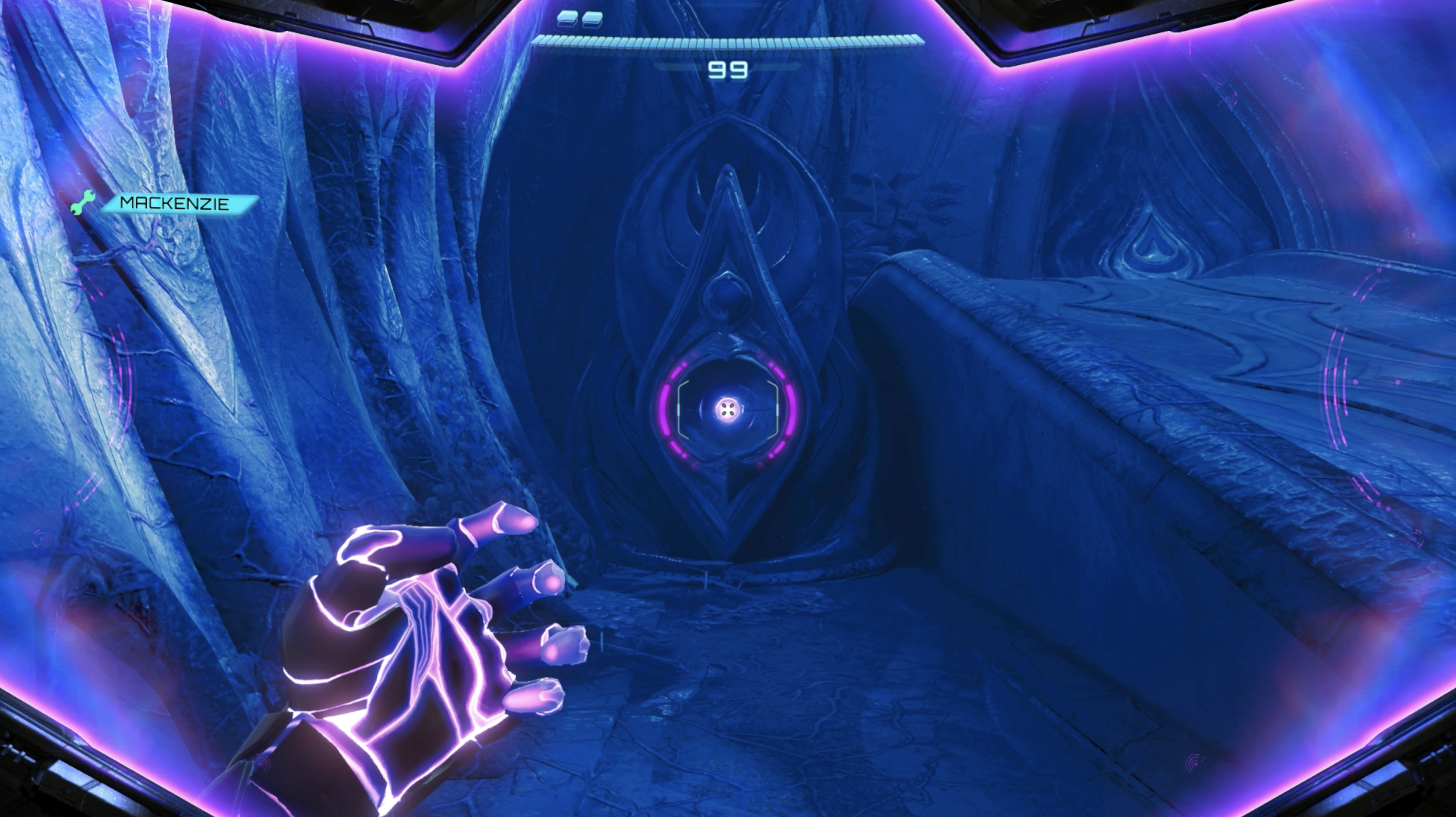 Metroid Prime 4 : Utilisation du gant psychique pour rÃ©soudre une Ã©nigme.