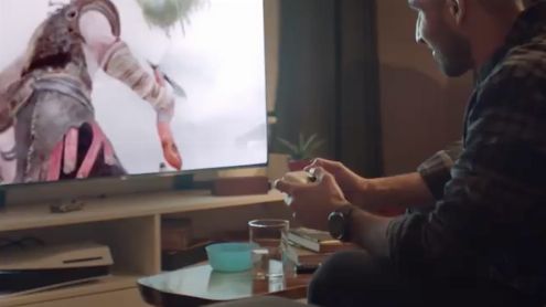 Une PS5 montrée à l'envers... dans une publicité Sony, la vidéo