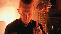 Le T-1000 dans le film Red Faction : Origins