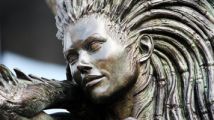 Blizzard : une statue de Kerrigan à Versailles