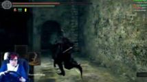 Jouer à Dark Souls avec un volant ? Pas de problème