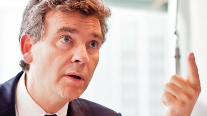 Arnaud Montebourg : "PS4 ou Xbox One ? Je ne sais pas de quoi vous parlez"