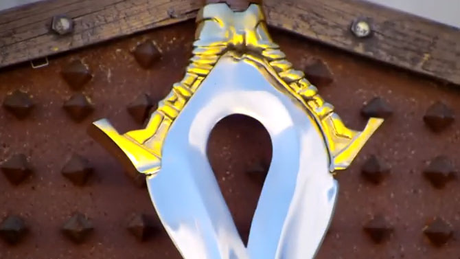 VIDÉO. Ils forgent le Falchion de Fire Emblem : Awakening, en vrai