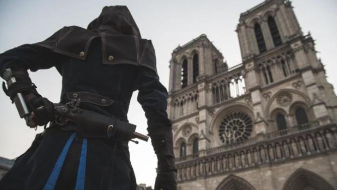 Assassin's Creed Unity : déjà le premier cosplay