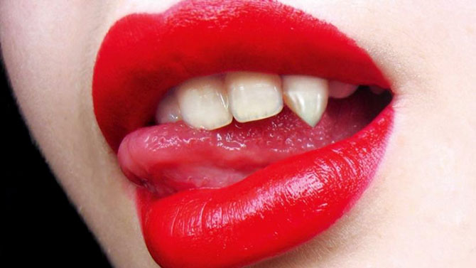 L'image du jour : un nouveau geste ultra réaliste dans FIFA 15 et PES 2015