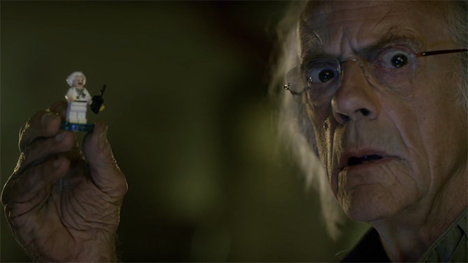 LEGO Dimensions : Doc Brown reprend du service dans une vidéo culte