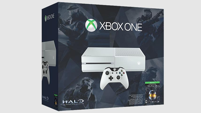 Une Xbox One blanche avec The Master Chief Collection