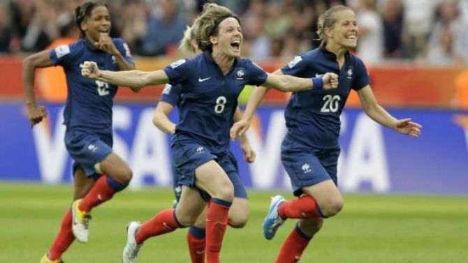 PES 2016 vs FIFA 16 : quid des équipes féminines ?