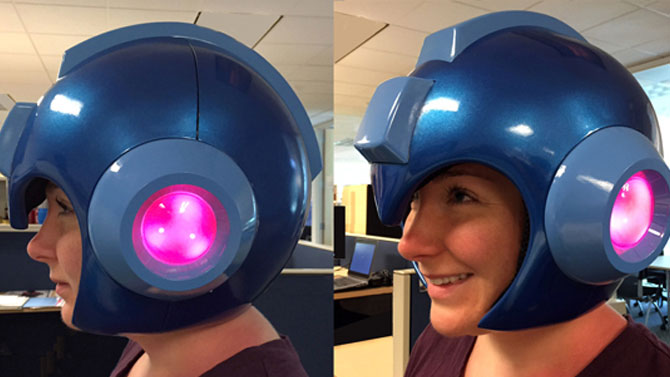 Un vrai casque Mega Man commercialisé par Capcom