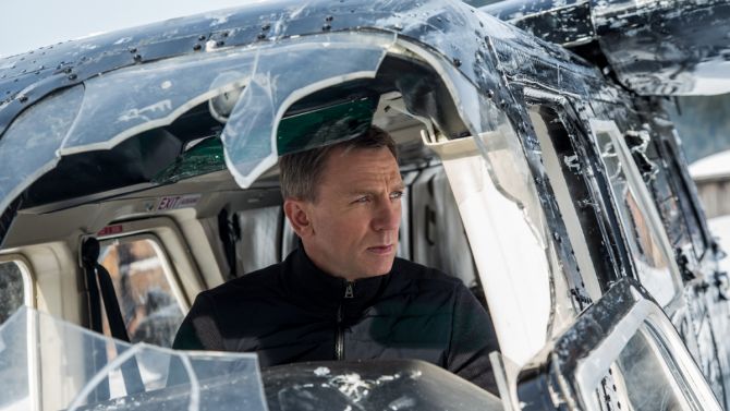 James Bond Spectre : 007 se dévoile avec de nouvelles images