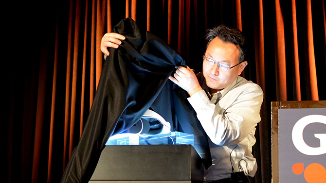 Yoshida : Sony ne "veut pas gagner d'argent" avec le PlayStation VR