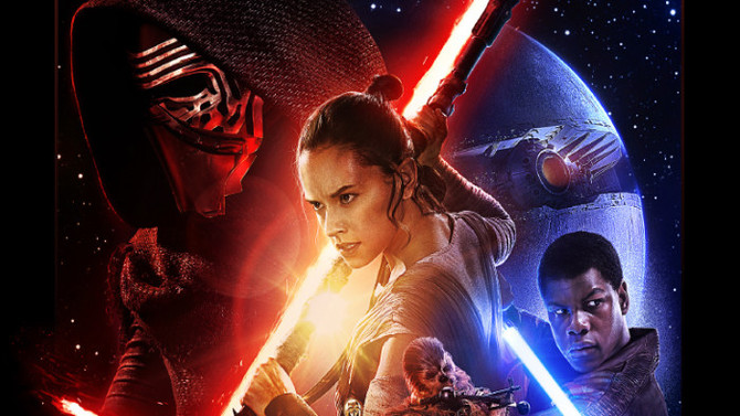 Star Wars VII : James Bond plus fort que Kylo Ren au Box Office