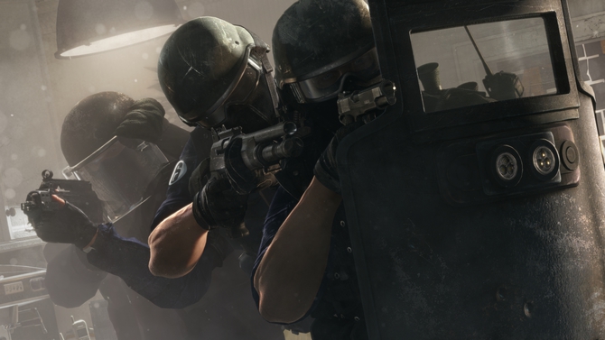 Amazon liste un bundle Xbox One contenant Rainbow Six Siege