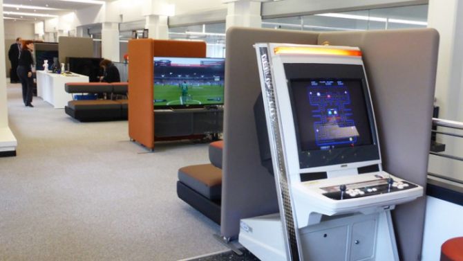 La ville de Nancy affiche fièrement le jeu vidéo dans sa médiathèque