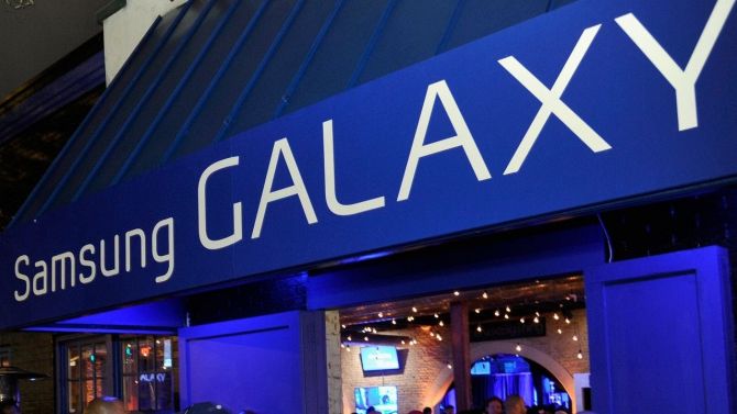 Samsung dévoile le Galaxy S7 et le Galaxy S7 Edge, les images