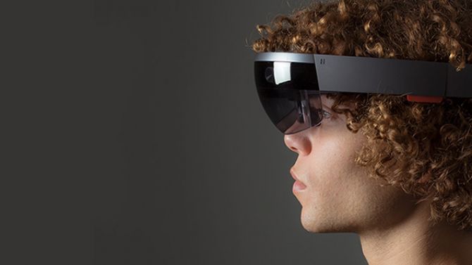 L'HoloLens de Microsoft dévoile le prix de son kit de développement, premiers envois effectués