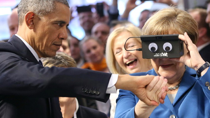 Quand Barack Obama et Angela Merkel découvrent la réalité virtuelle, les photos