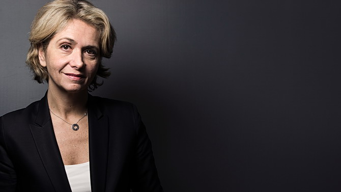 Valérie Pécresse lie jeu vidéo, alcool et drogue au décrochage scolaire