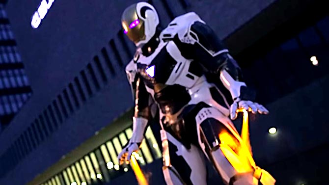 L'image du jour : Un cosplay Iron Man en action qui TUE