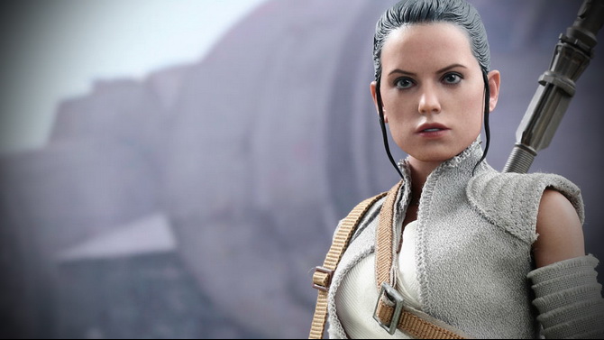 Star Wars 7 : La figurine de Rey va faire passer votre portefeuille du Côté Obscur