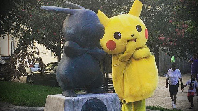 Pokémon : Une statue de Pikachu apparaît aux États-Unis