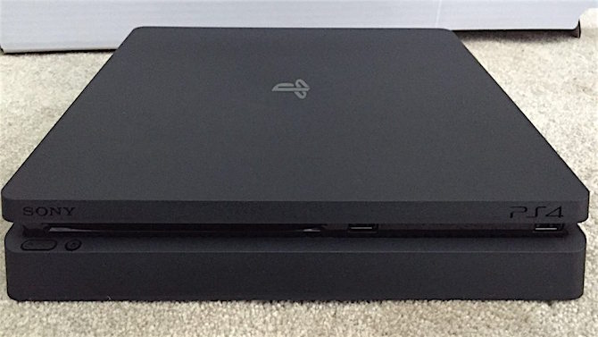 PS4 Slim : Les photos de la console dévoilées (MAJ)