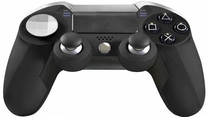 PS4 : Une manette Elite fait une apparition sauvage, les images