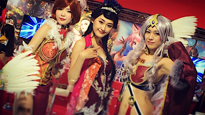 TGS 2016 : Les babes plus présentes que jamais et ici ça ne choque personne