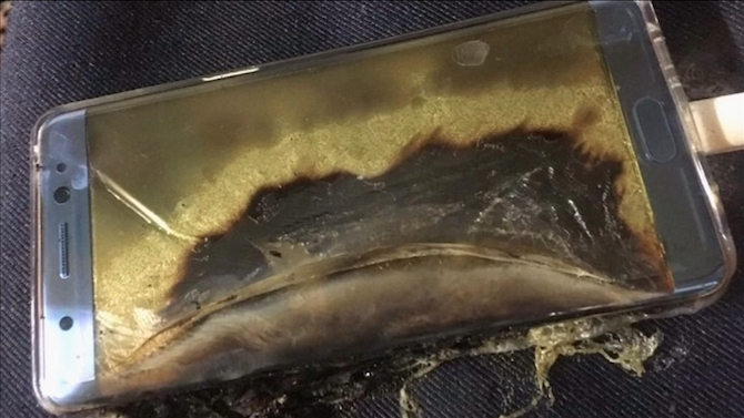 Samsung Galaxy Note 7 : Le constructeur suspend la production après moult explosions