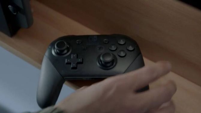 Nintendo Switch : La manette Pro sans prise jack ?